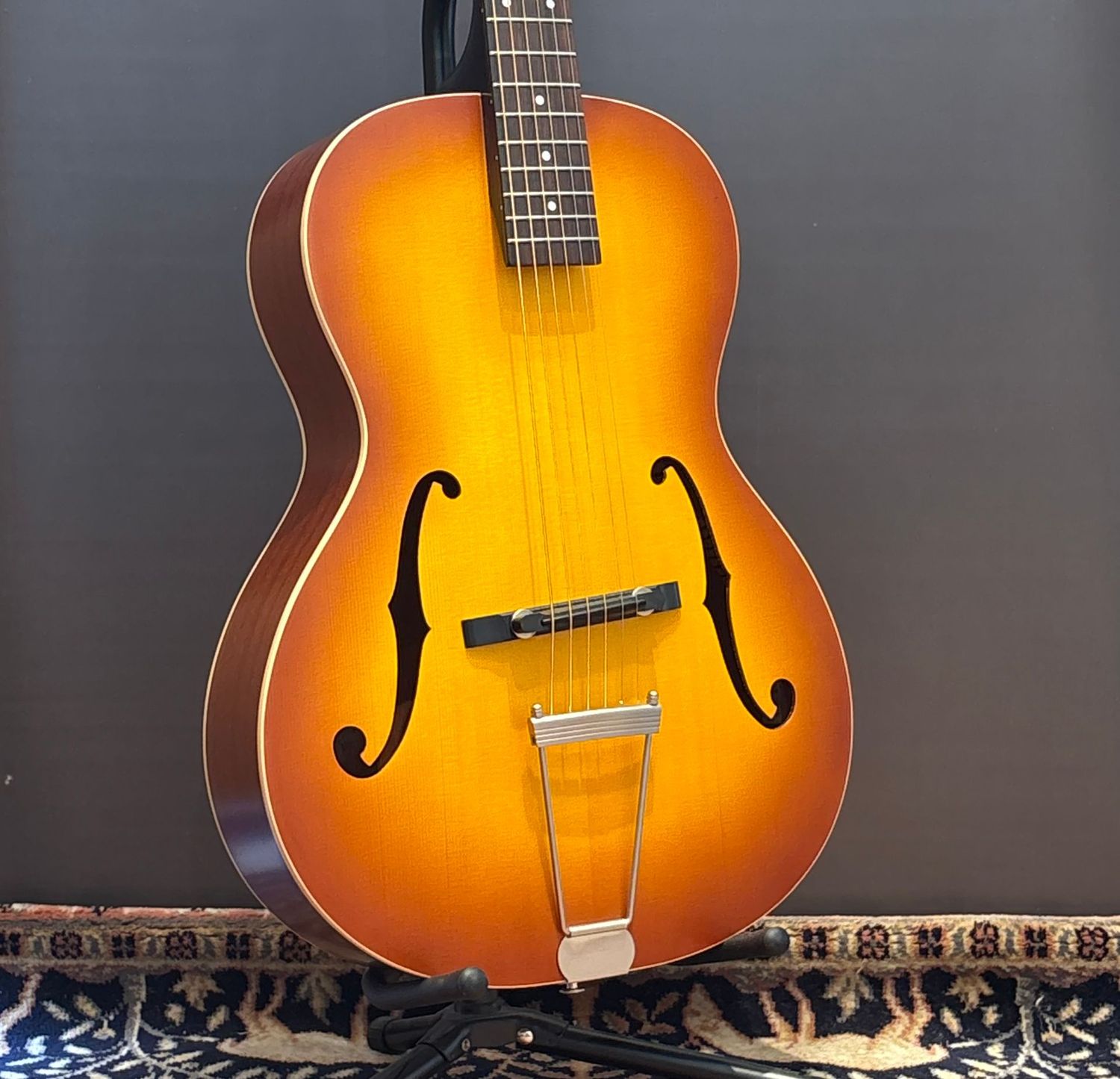 2016 Epiphone Masterbilt Olympic 2016 Epiphone Masterbilt Olympic