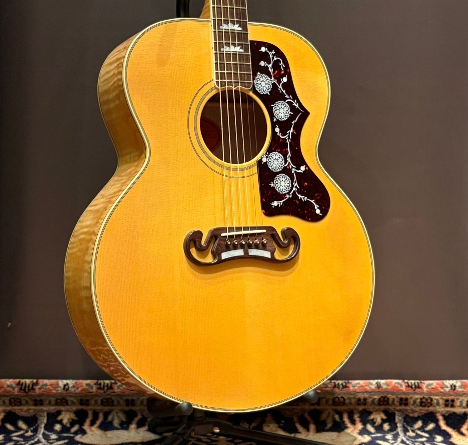 1996 Gibson J-200 1996 Gibson J-200