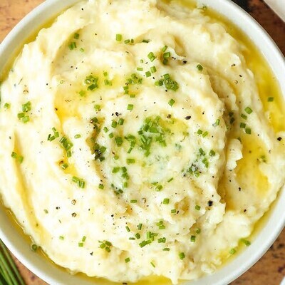 Garlic & Herb Mashed up Potato's and Gravy (10-15 pax)