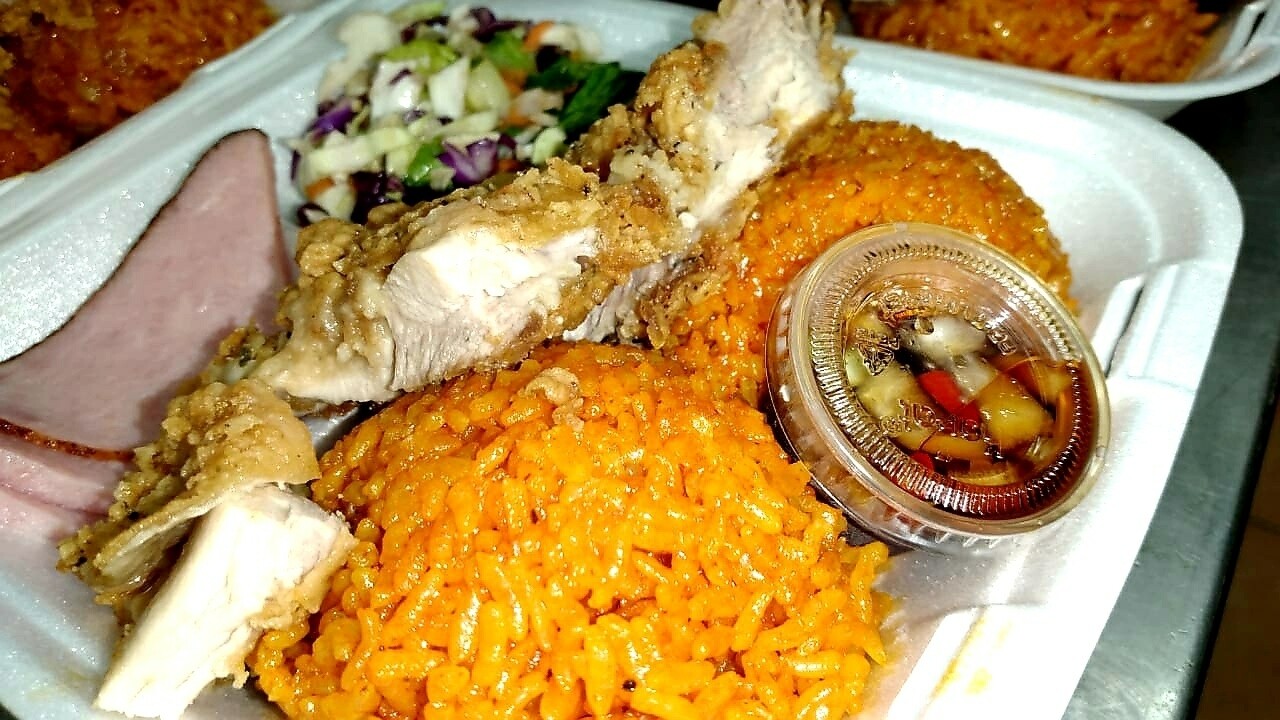 Grab&amp;Go Regular Value Combo (Minimum 100 Meals)