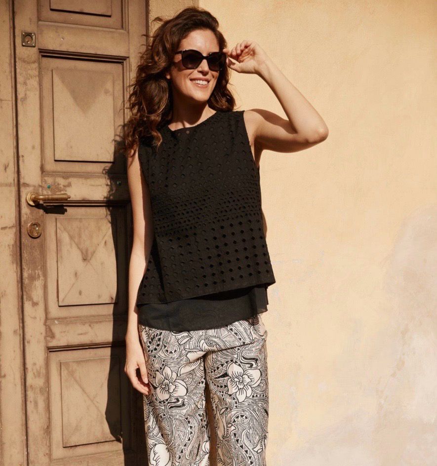 Broderie  Top