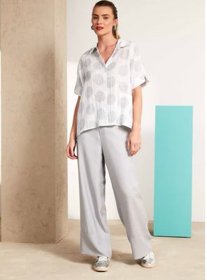 Crinkle Spot Shirt With Pocket Detail