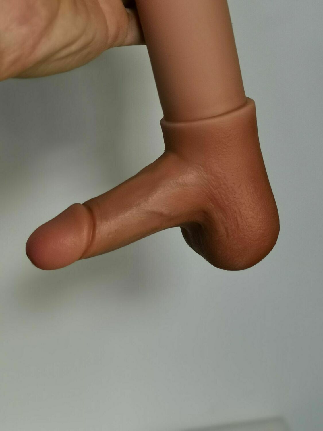 Insertable silicone penis (3 inch for shota)