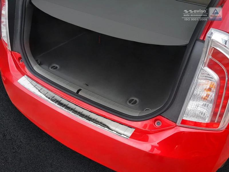 Накладка на задний бампер Toyota Prius III (2009-2015)