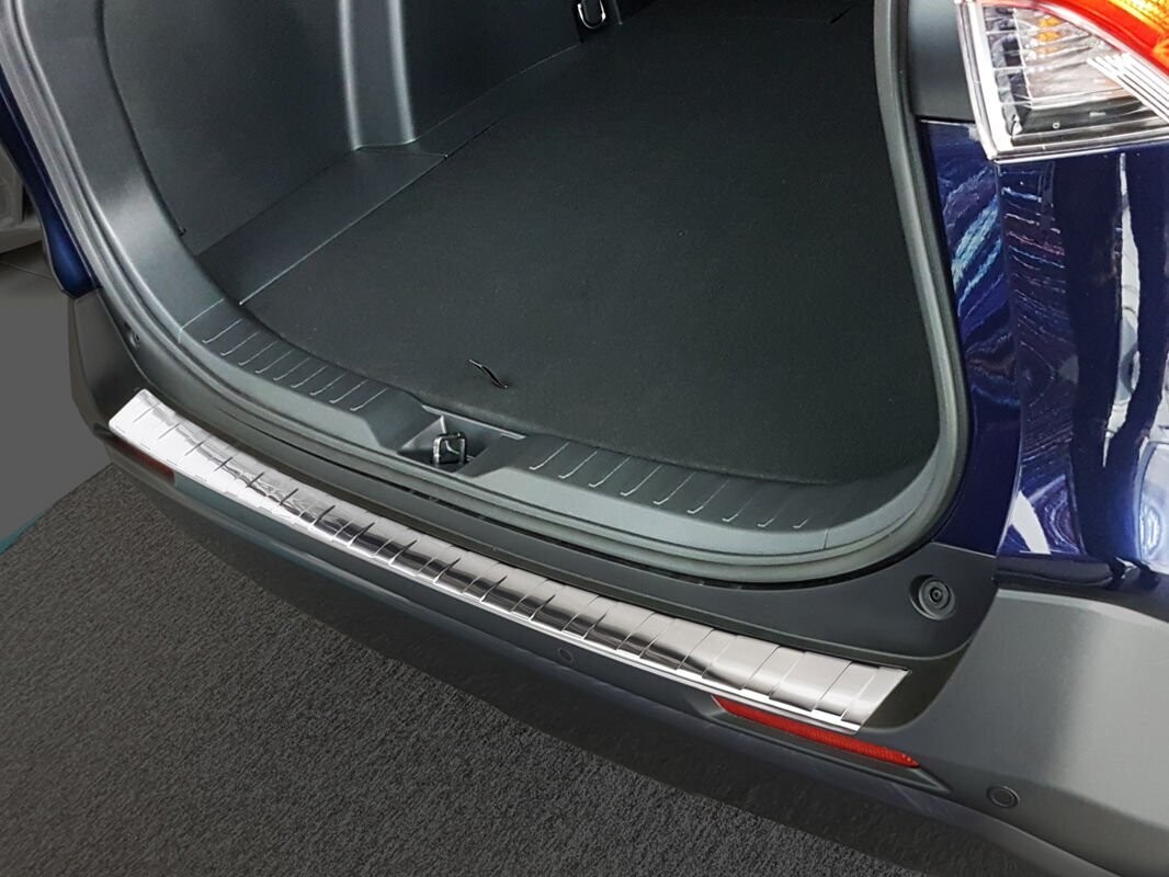 Накладка на бампер Toyota Rav4 IV V (2018-)