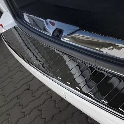 Volkswagen T6 (с 2015>) накладка на порог задней двери из нержавеющей стали