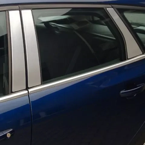 UKSEPIILARITE KATTED ALM - FORD Focus III Kombi  2011 +  ALU-FROST
