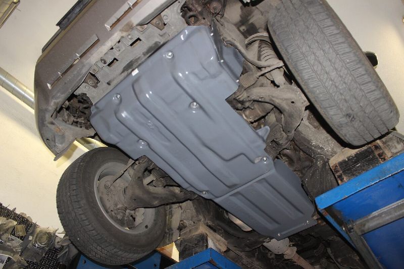 Защита мотора Toyota Land Cruiser 150. 2013-2020г 2 части