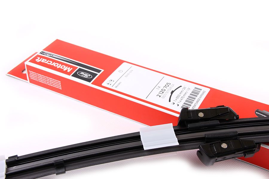 2120705 - KLAASIPUHASTAJA KMPL FORD