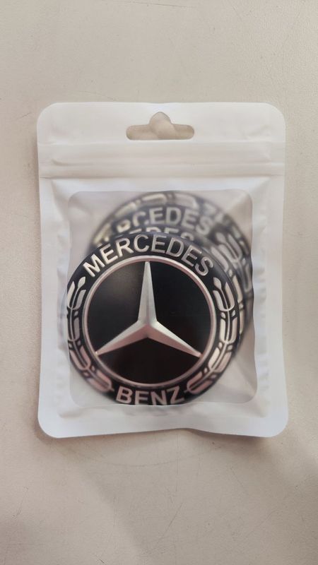 VELJEKLEEBISED MB 65MM UUS MUST 4TK.