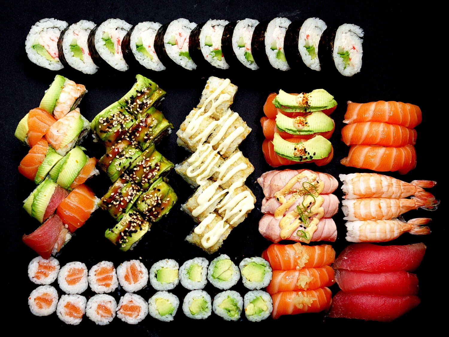 Menu E - 68 stk. sushi