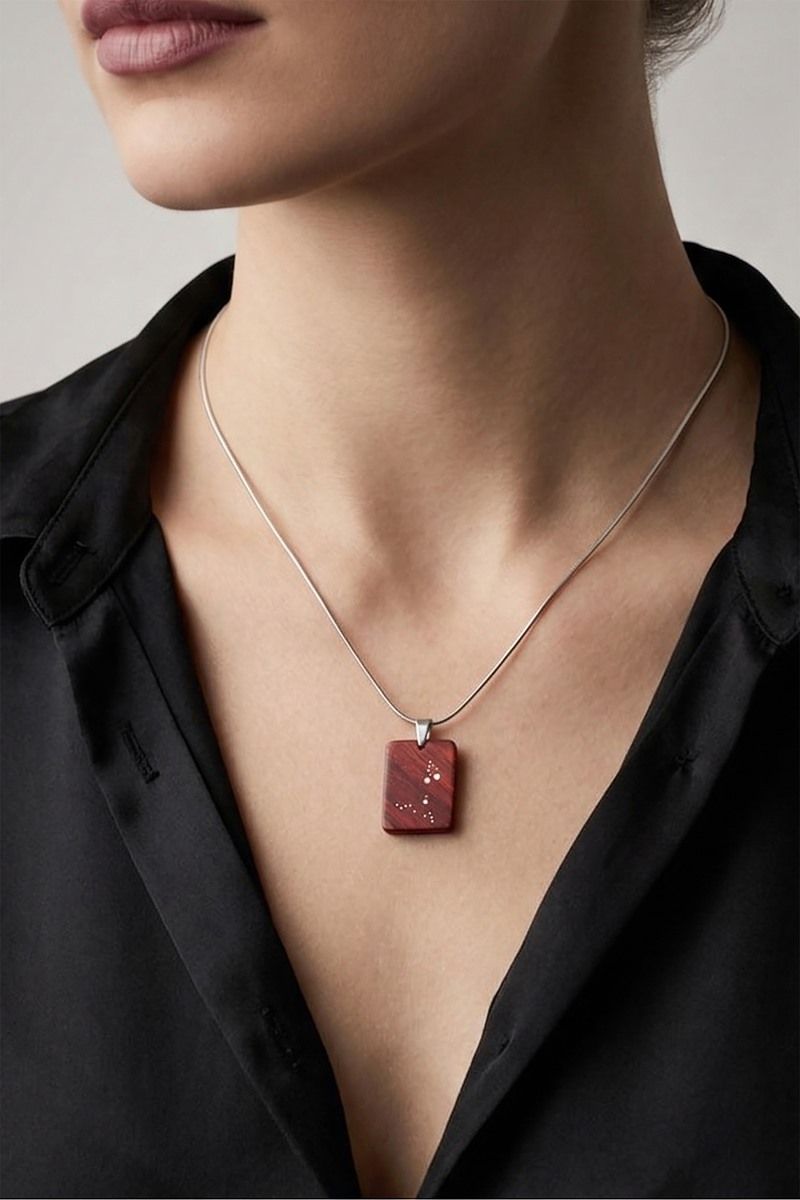 Χειροποίητο Ξύλινο Μενταγιόν Ζώδιο από Παντούκ - Παραλληλόγραμμο Κόσμημα με Αστέρια &amp; Ατσάλινη Αλυσίδα