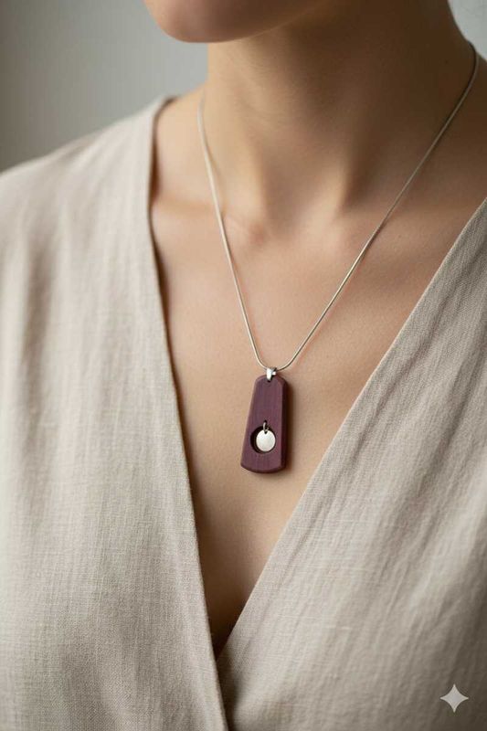 The Center Holds Purple Earth| Χειροποίητο Μενταγιόν από Puprpleheart &amp; Αλπακά