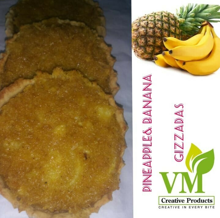 Pineapple &amp; Banana Gizzadas