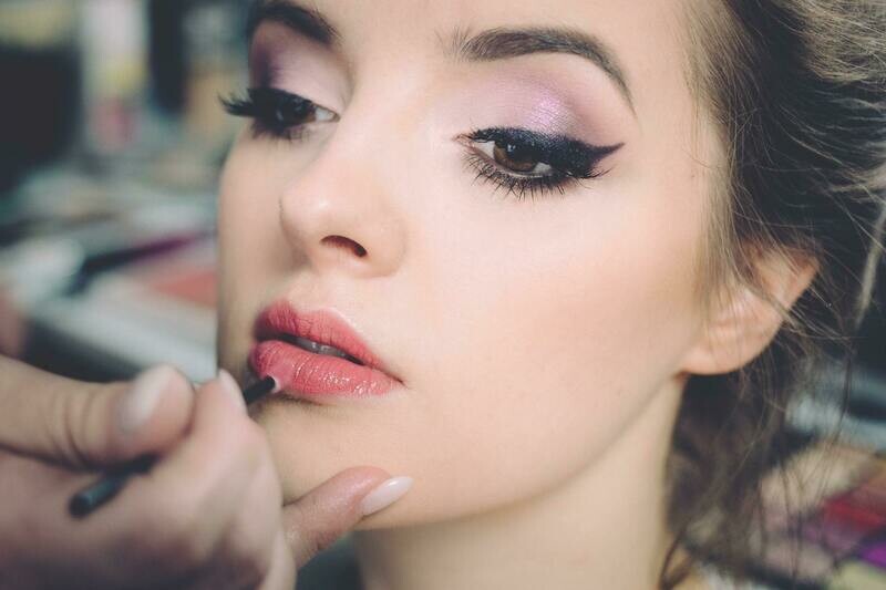 Cours d'Auto-Maquillage