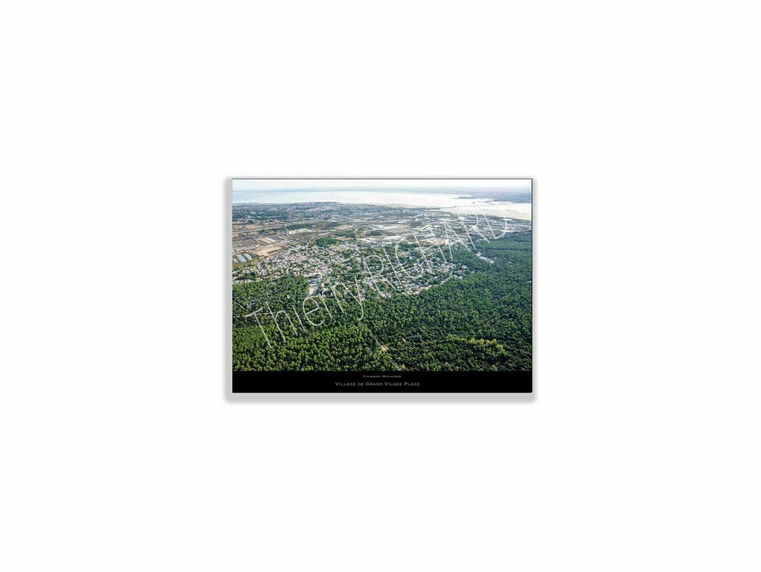 Village de Grand Village Plage Village de Grand Village Plage, Dimensions photo: Tirage 30x40 cm