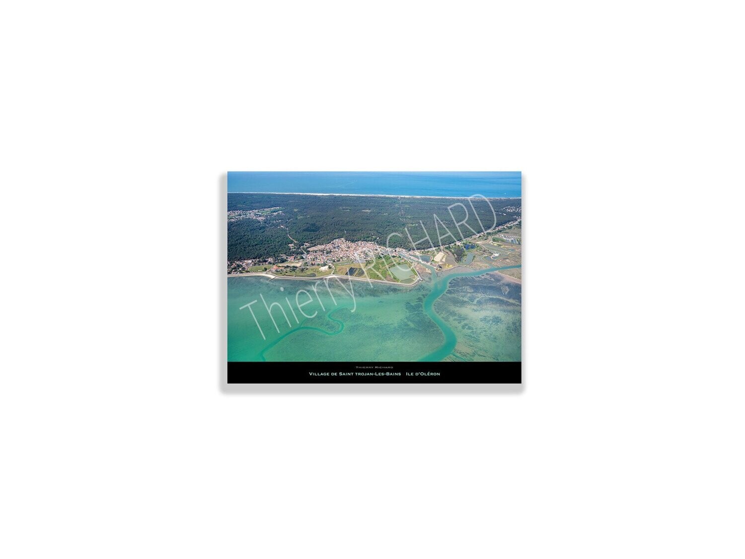 Village de  St Trojan, Dimensions photo: Tirage 30x40 cm