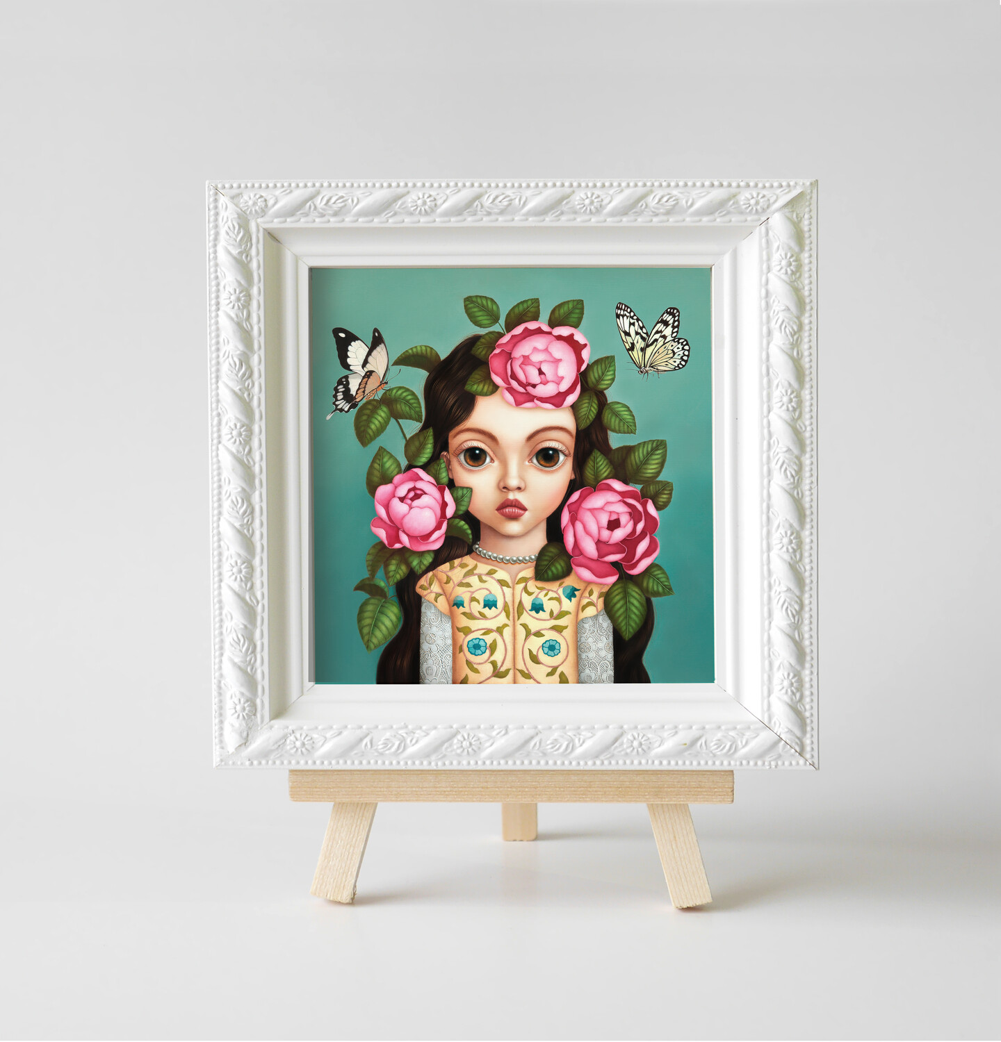 BUTTERFLY GIRL