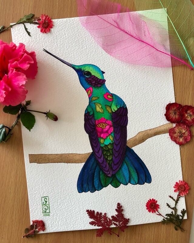 DREAMY HUMMINGBIRD