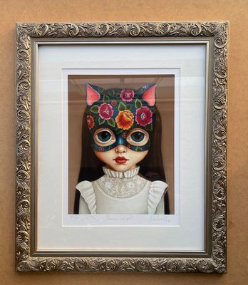 PERUVIAN CAT GIRL