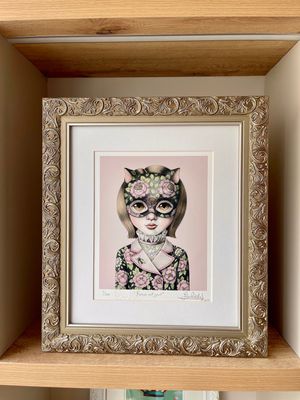 ROSES CAT GIRL