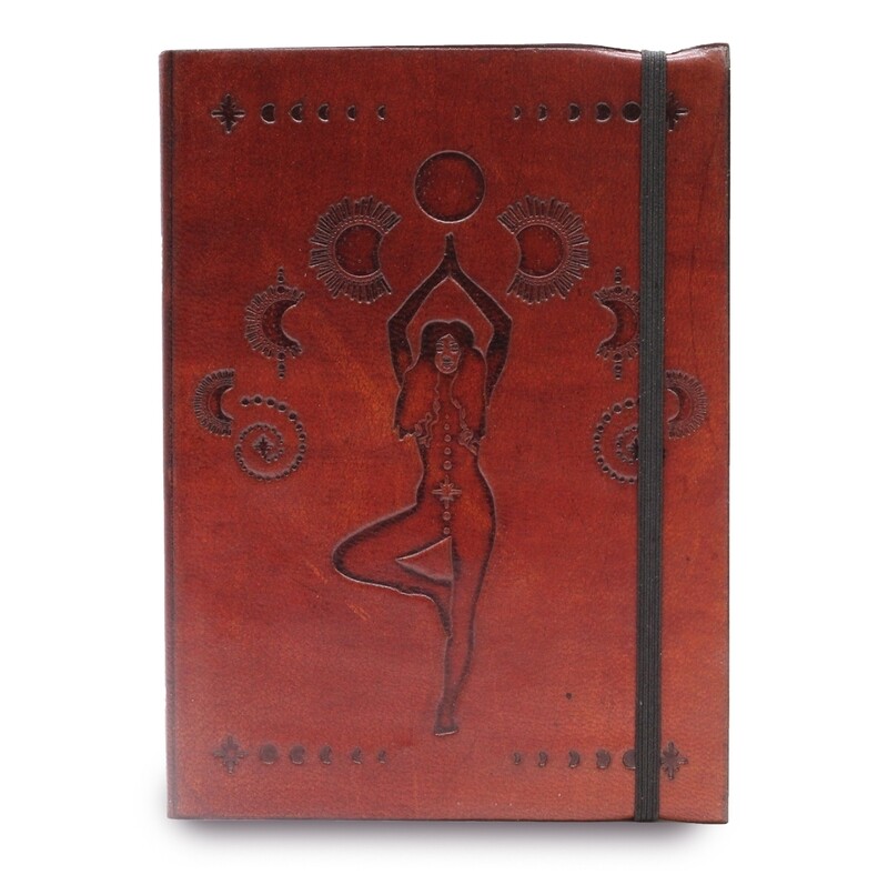Cuaderno pequeño 17x13cm con elástico - Diosa Cósmica