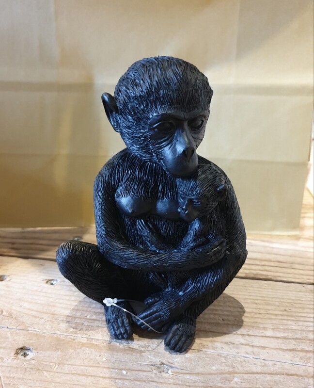 Aap met jong zwart 15cm