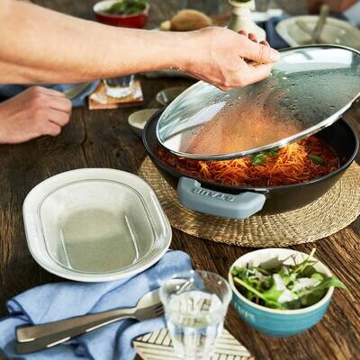 STAUB 'specialities' gietijzeren wok met glazen deksel 30cm mat zwart