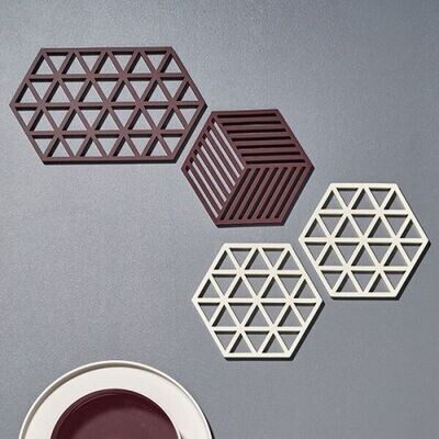 ZONE DENMARK 'triangles' silicone potonderzetter birch