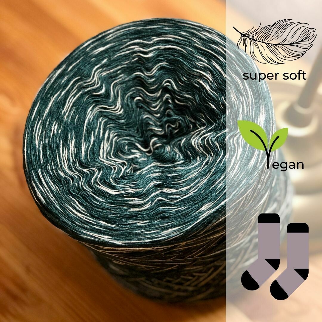 Woolpedia Socks Fichte - modal gradient sock yarn