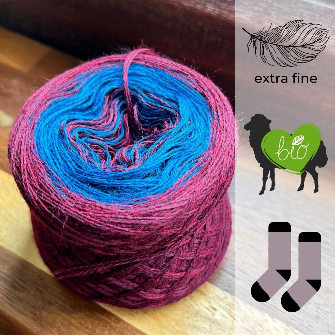 Woolpedia Socks Blaubeer-Muffin - organic gradient sock yarn (Merino extra fine)