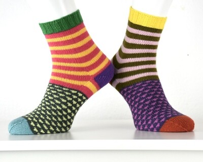 Im Kaninchenbau Socks 1