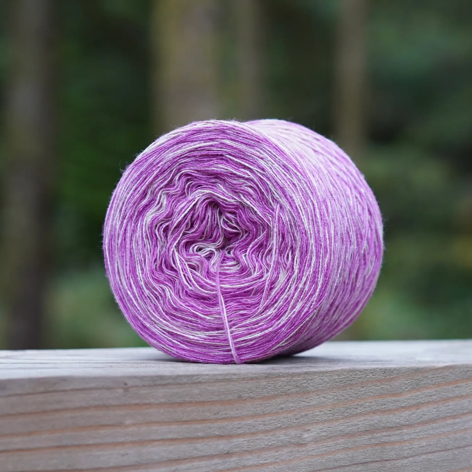 Woolpedia Designer yarn Peonia (modal)
