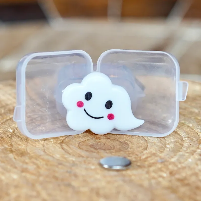 Cute Cloud Cover Minder for Diamond Painting with Magnet