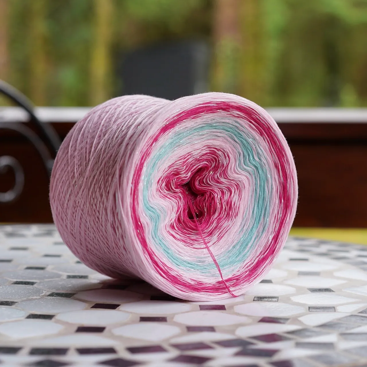 Woolpedia Colors Enchanted glitter gradient yarncake (organic cotton)