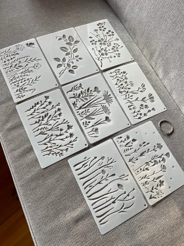 8x Floral Stencils for Embroidery &amp; Painting – Natural Motifs (11x16 cm)