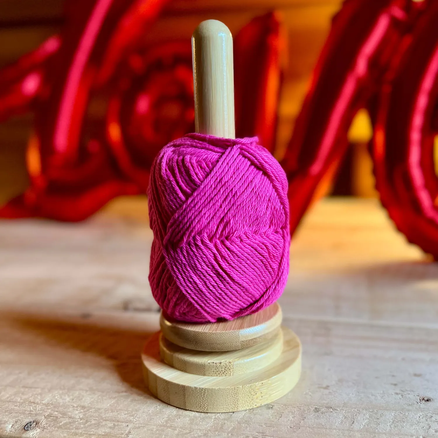 Swiveling Wooden Yarn / Wool / Yarncake Holder – Keep Your Yarn Organized and Tangle-Free
