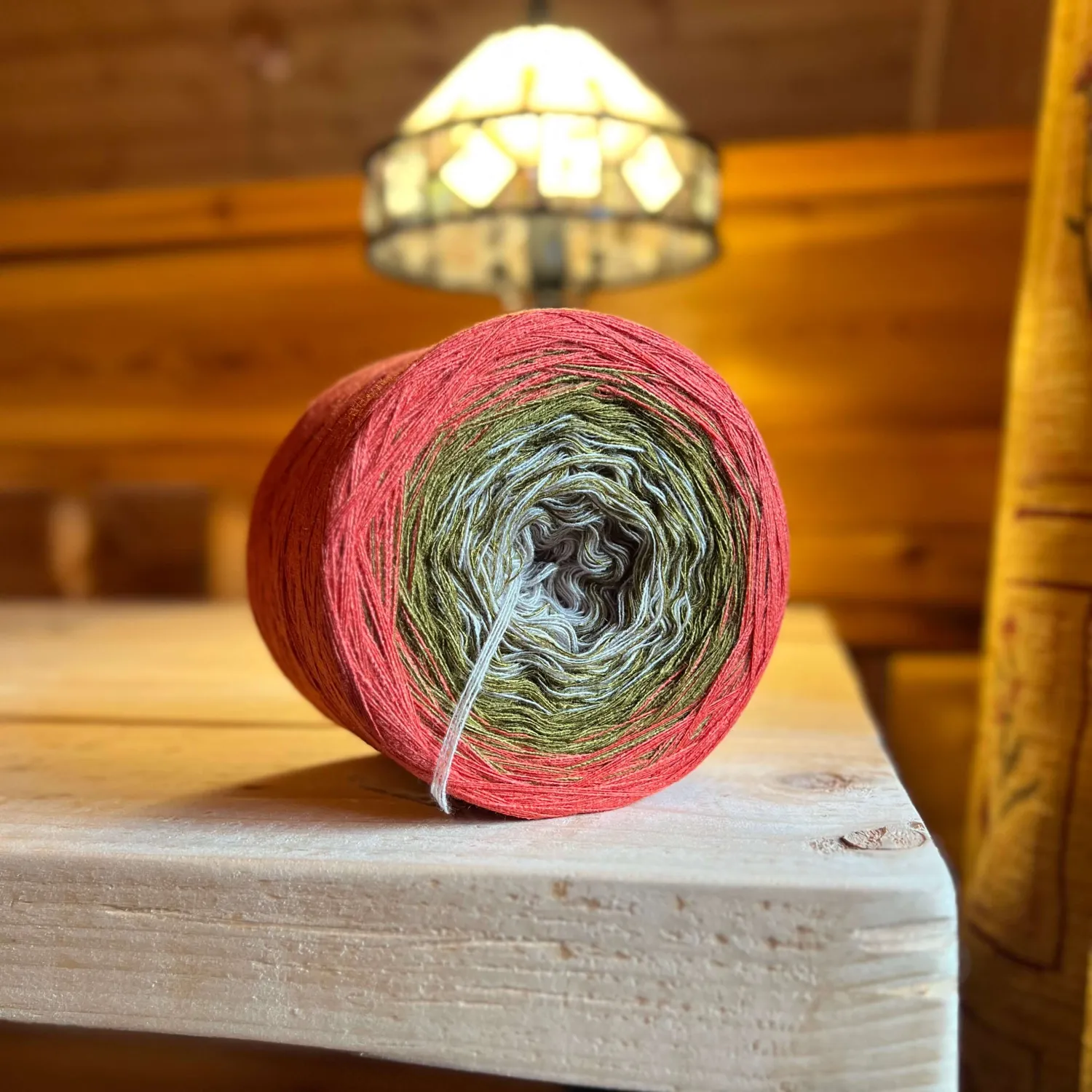 Woolpedia Colors Caldas gradient yarncake (modal)
