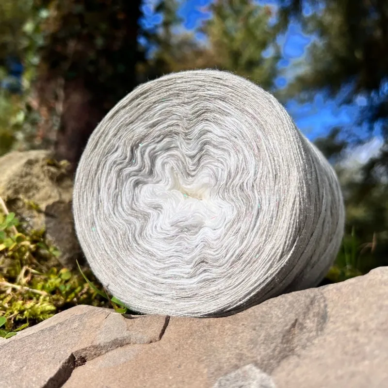 Woolpedia Colors Alpine Magic - glitter gradient yarncake (modal)