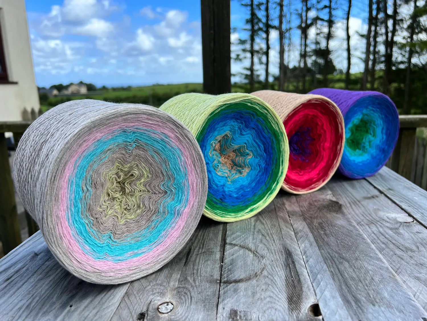 Woolpedia Colors Korallenriff - series - (modal) Lace - 2ply 18000m