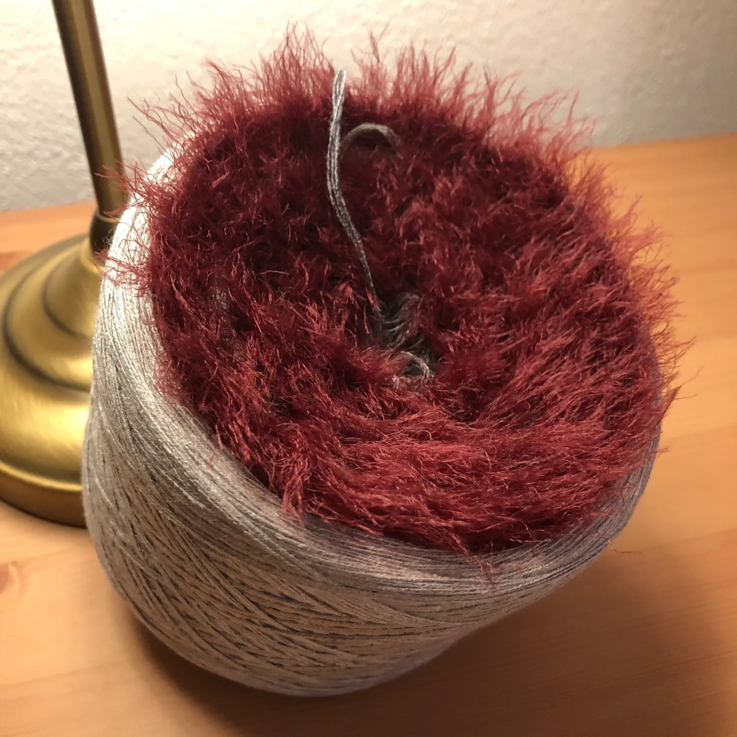 Woolpedia Milano Rock 4ply fluffy yarncake (modal)