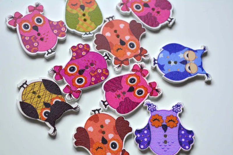 Wooden button - owl #11