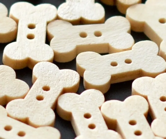 Wooden button - bone #9