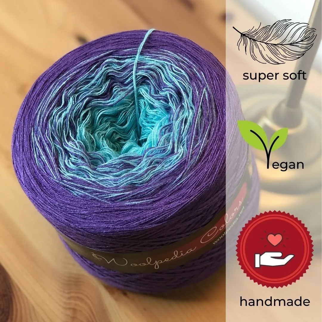 Woolpedia Colors Mermaid gradient yarncake (modal)