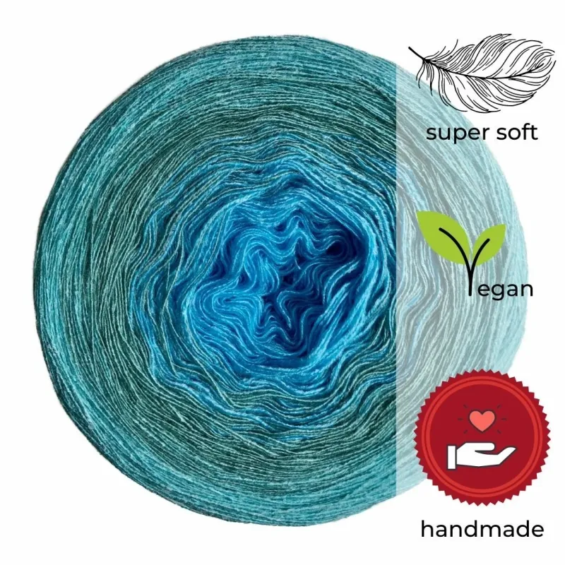 Woolpedia Colors Jade gradient yarncake (modal)
