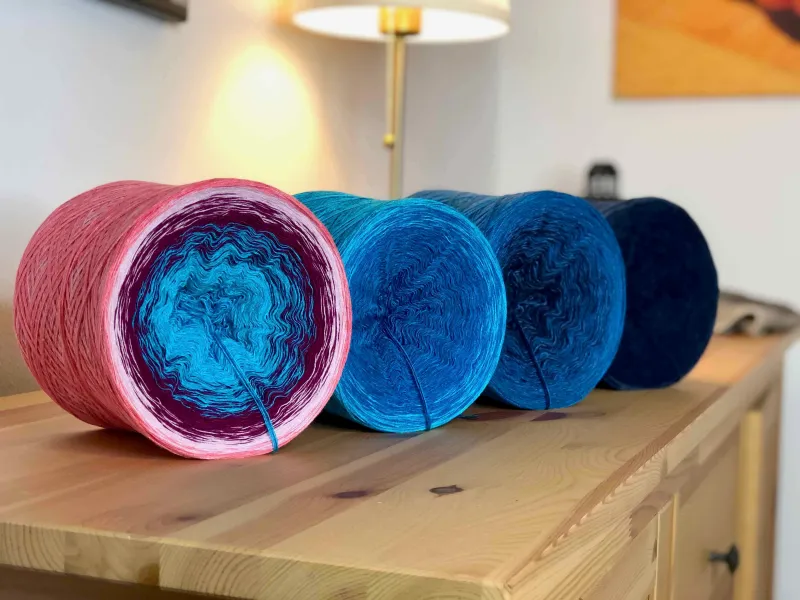 Woolpedia Colors Snuggle Up CAL yarn series - 6000m (modal)