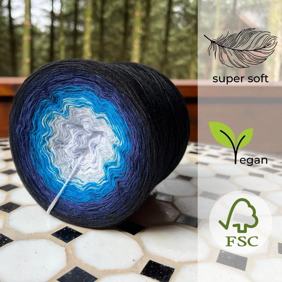 Woolpedia  Colors Sternennacht gradient yarncake (modal)