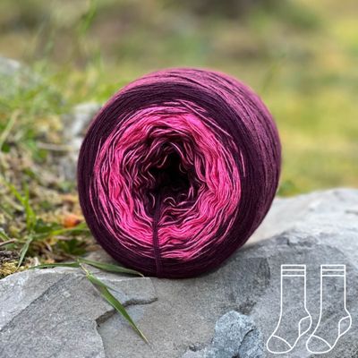 Woolpedia Socks Burgund - modal gradient sock yarn