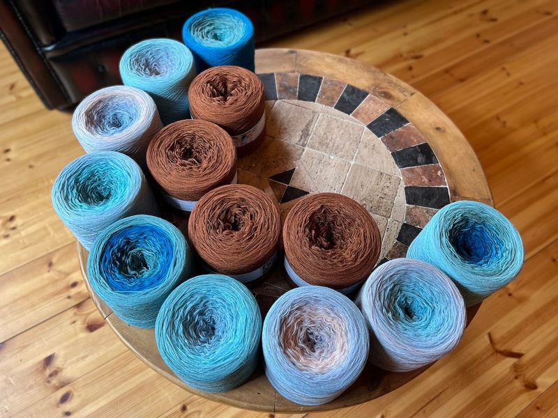 Woolpedia Colors Sound of the Ocean - Kleiner Bruder - full yarn set - (modal) - 26100m