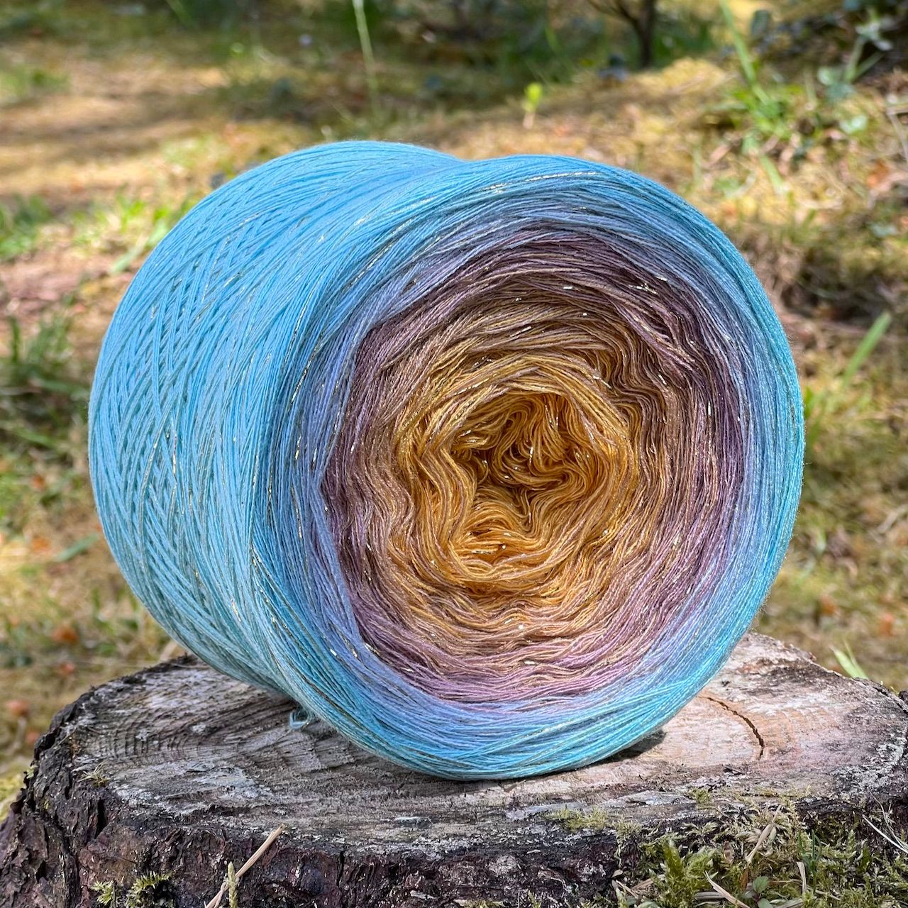 Woolpedia Colors Orakel 4 - glitter gradient yarncake (modal)